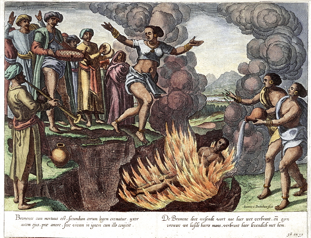 Illustration of suttee, suicide of an Indian wife on her husband's funeral pyre, illustration from the Itinerario of Jan Huygen van Linschoten, the 16th century Dutch traveller, India, Asia