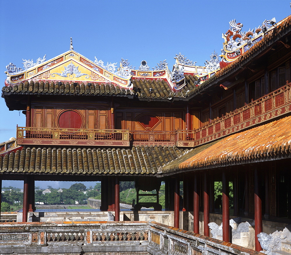 The Ngo Mon Gate (Moon Gate), the Citadel, Hue, UNESCO World Heritage Site, Vietnam, Indochina, Southeast Asia, Asia