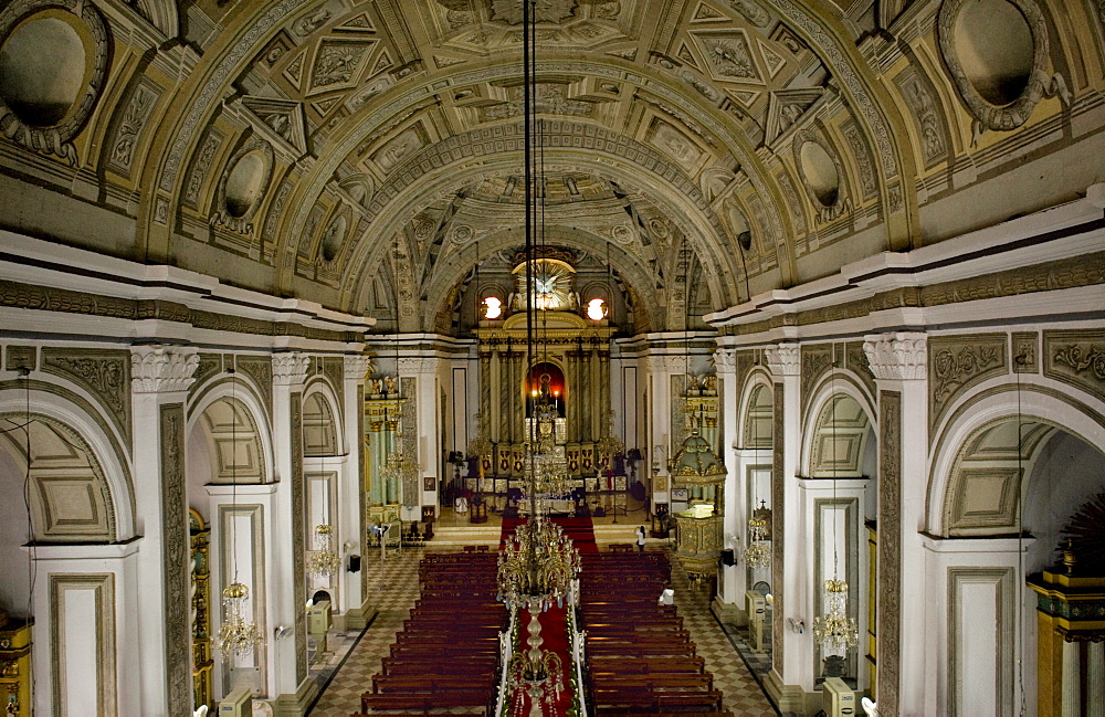 Interior of San Augustin church, the oldest church in Manila dating from 1607, which survived American bombing, UNESCO World Heritage Site, Philippines, Southeast Asia, Asia