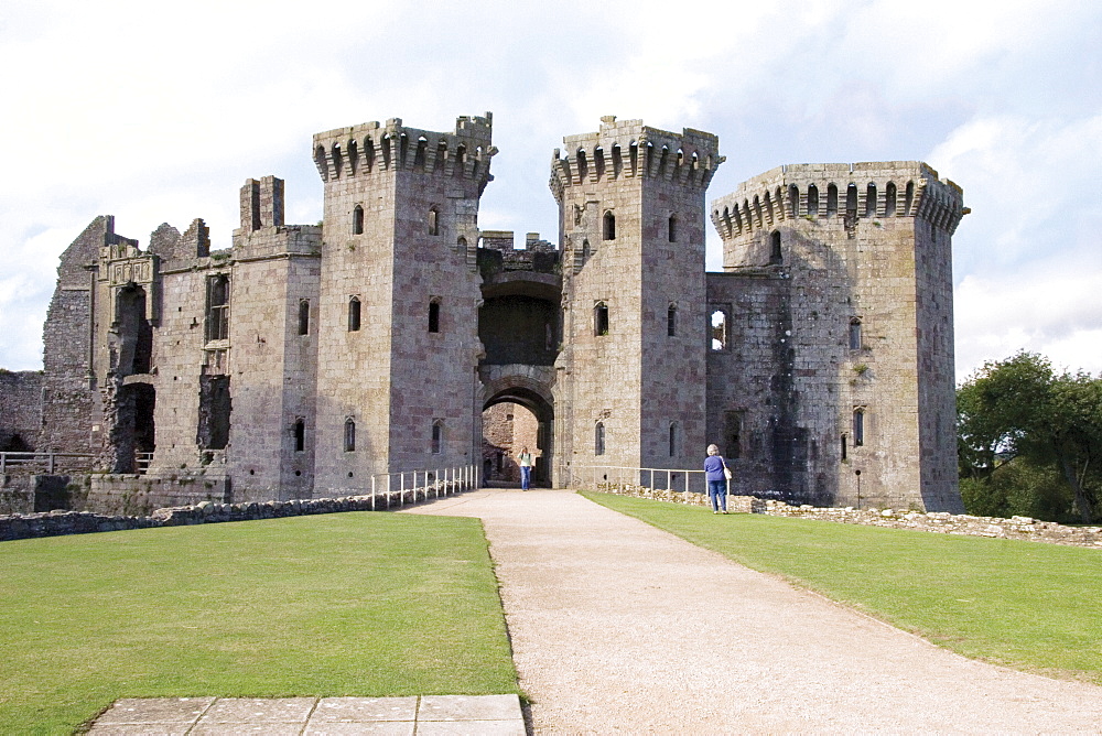 Raglan Castle, Gwent, Wye Valley, Wales, United Kingdom, Europe