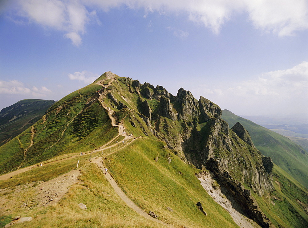 Summit of Puy de Sancy, Puy de Dome, Park Naturel Regional des Volcans d'Auvergne, Massif Central, Aquitaine, France, Europe