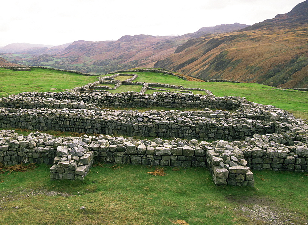 Hard Knott Fort, Eskdale, Lake District National Park, Cumbria, England, United Kingdom, Europe