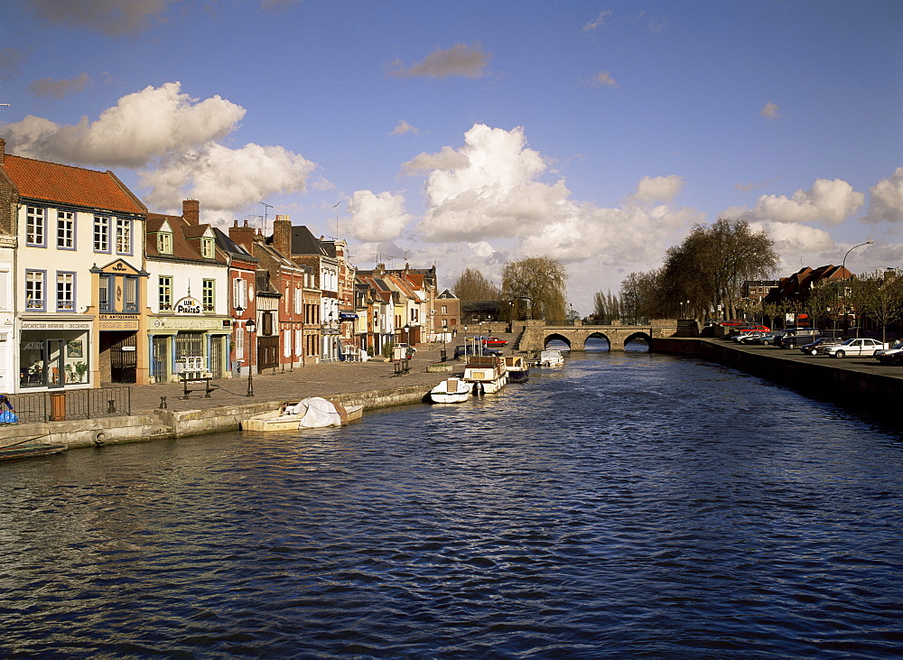 River Somme and town, Amiens, Somme, Picardy, France, Europe