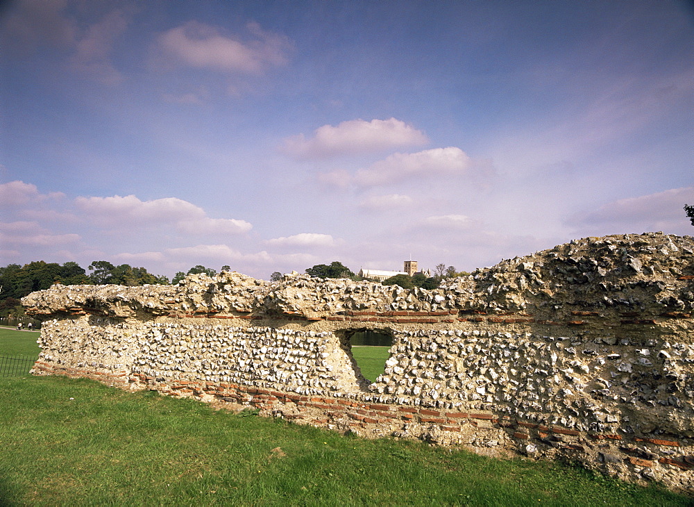 Wall, remains of Roman town of Verulamium, St. Albans, Hertfordshire, England, United Kingdom, Europe