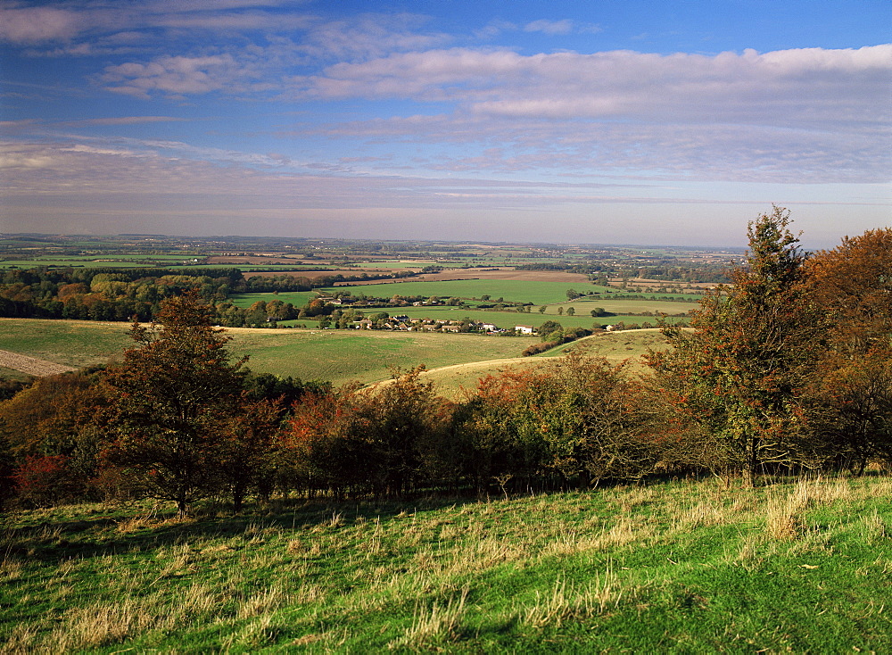 View from the Pegston Hills, an Area of Outstanding Natural Beauty, of Hertfordshire and Bedfordshire, England, United Kingdom, Europe