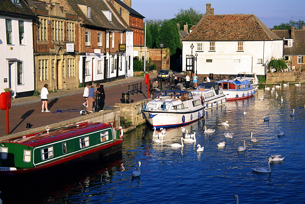 The Quay, on the Great Ouse River, St. Ives, Cambridgeshire, England, United Kingdom, Europe