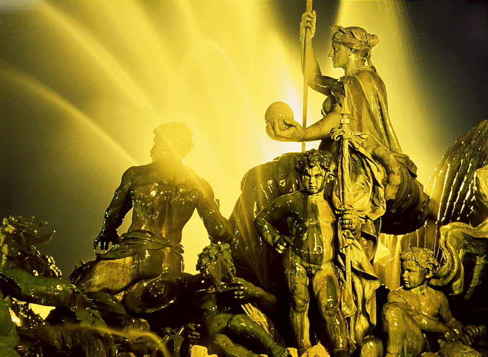 Bronze fountains, Monument to the Girondins, Bordeaux, Gironde, Aquitaine, France, Europe