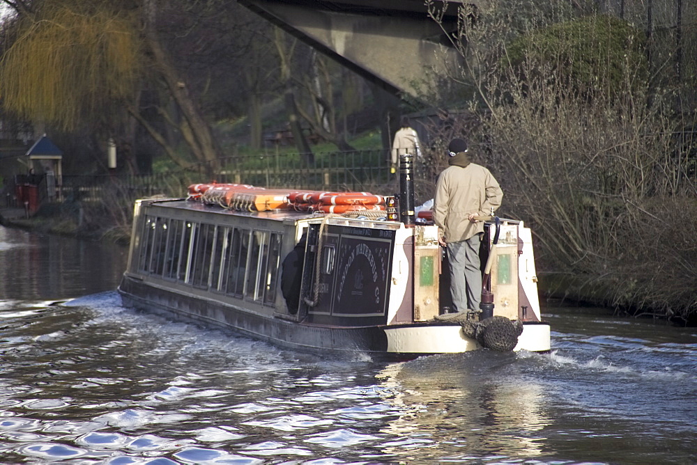 Regents Canal (Grand Union), Regents Park, London, England, United Kingdom, Europe