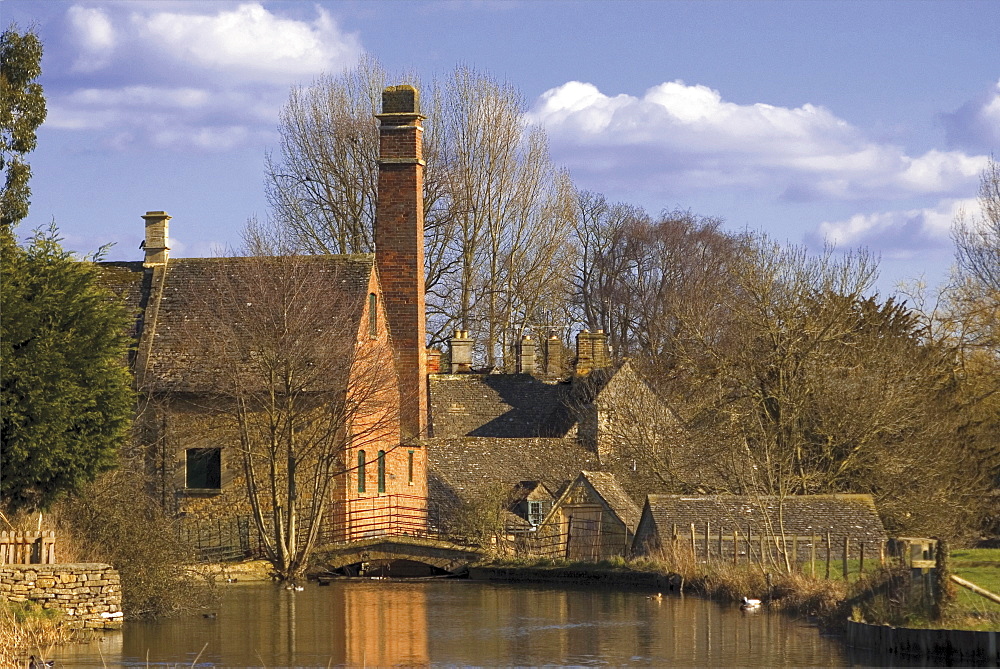 Mill on River Eye, Lower Slaughter, Cotswolds, Gloucestershire, England, United Kingdom, Europe