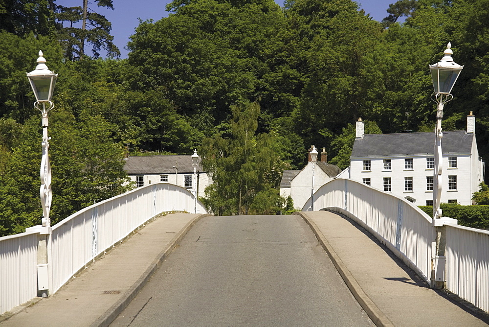 Iron bridge over River Wye, on border between Gloucestershire and Monmouthshire, Chepstow, Monmouthshire, Wales, United Kingdom, Europe