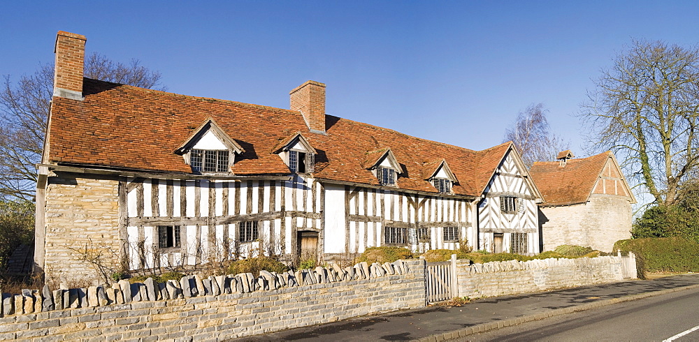 Mary Arden's House, the house of William Shakespeare's mother, Stratford-upon-Avon, Warwickshire, England, United Kingdom, Europe