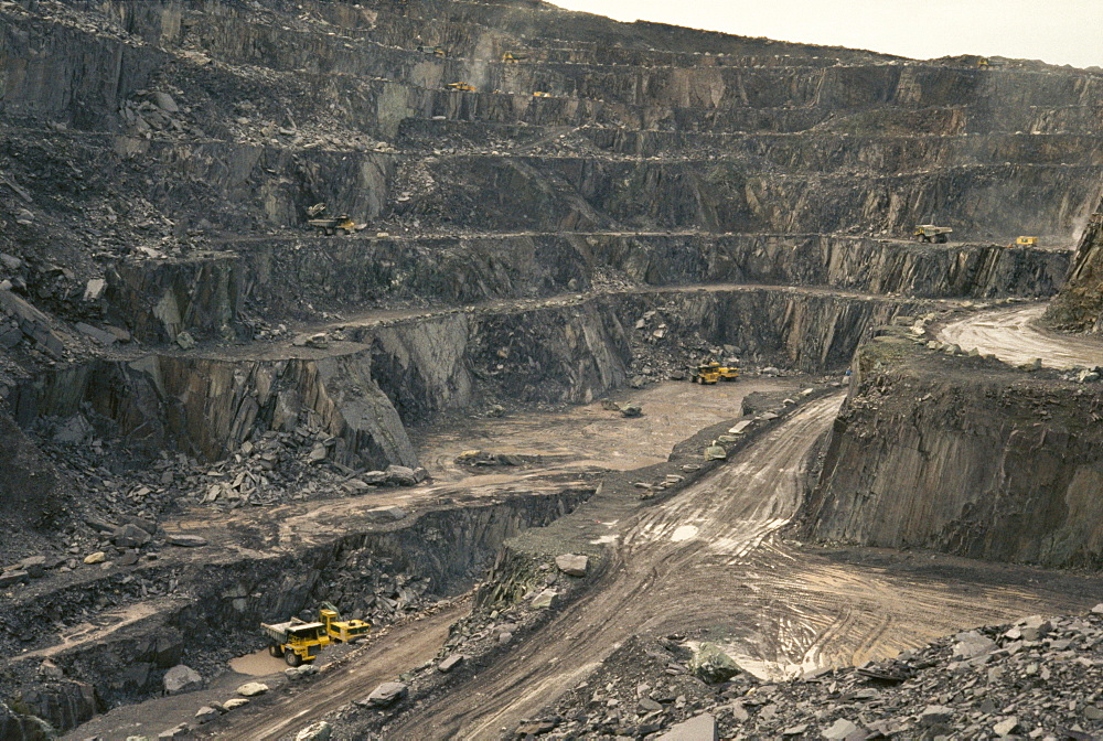 Penrhyn quarry, the largest slate quarry in Wales, Bethesda, Snowdonia, North Wales, Wales, United Kingdom, Europe