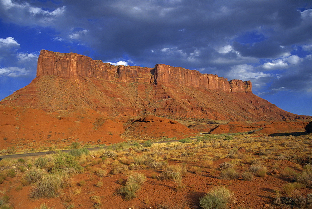 Indian Creek Valley with red sandstone cliffs in the background, in the Canyonlands National Park, Utah, United States of America, North America