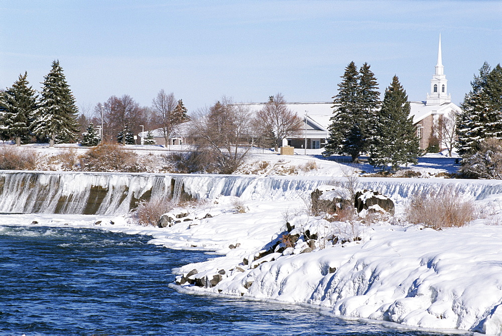 Waterfall on Snake River in January, Idaho Falls, Idaho, United States of America (U.S.A.), North America