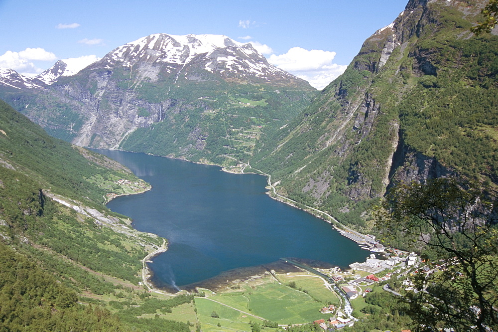 Geiranger Fjord seen from Flydalsgjuvet, Western Fiordlands, Norway, Scandinaiva, Europe