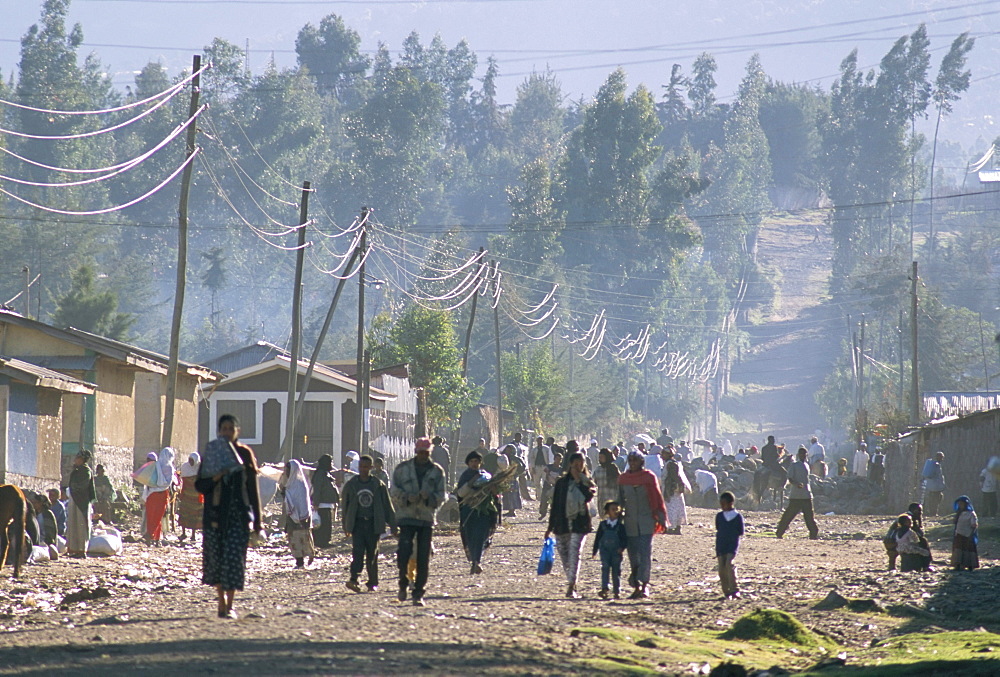 Back road in Goba, Southern Highlands, Ethiopia, Africa