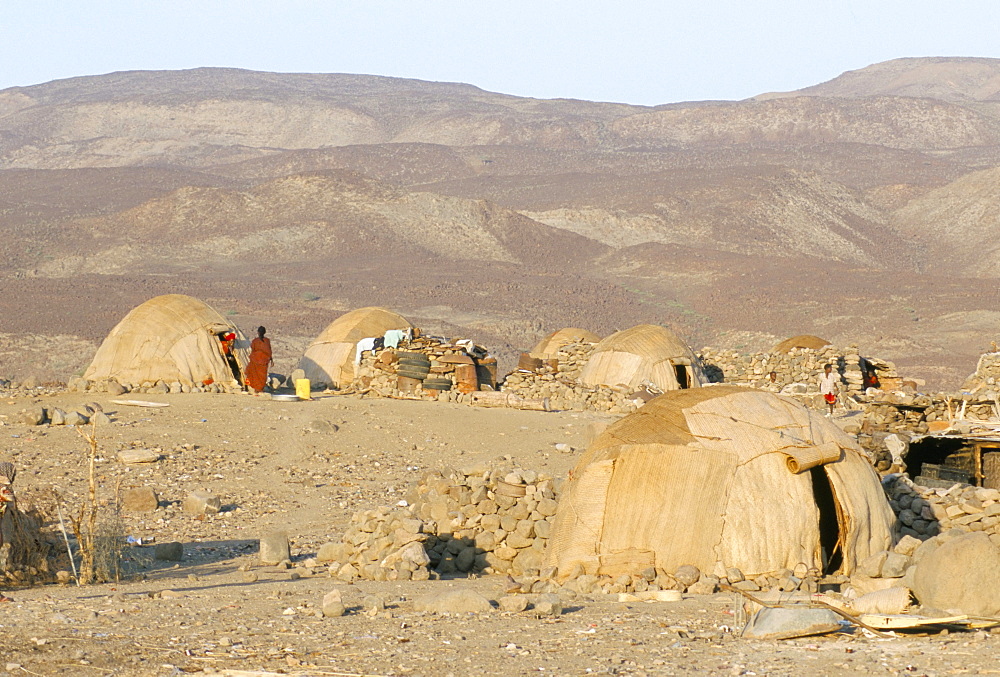 Desert camp of Afar nomads, Afar Triangle, Djibouti, Africa