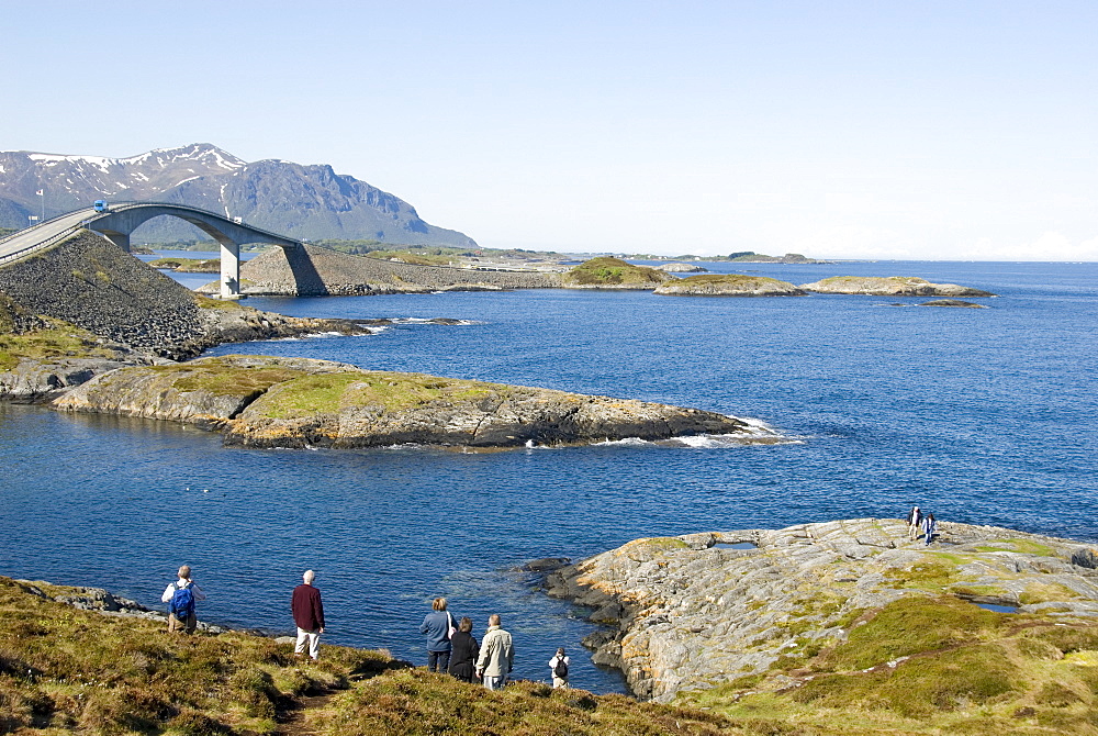 The new Atlantic Road connecting islands between Molde and Kristiansund, on the Fjordland coast of Norway, Scandinavia, Europe