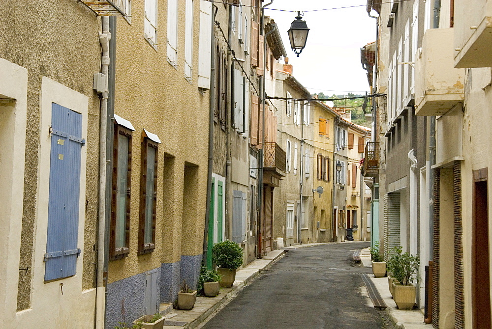 Old town of Quillan, Languedoc, France, Europe