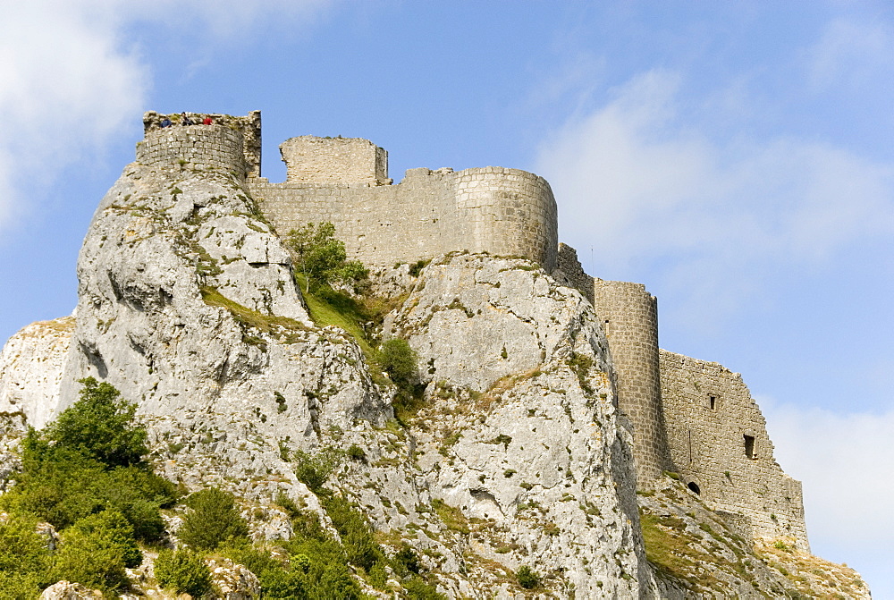 Chateau de Peyrepertuse, a Cathar castle, Languedoc, France, Europe 