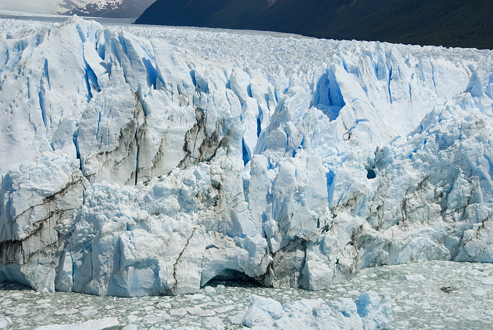 Glaciar Perito Moreno (Perito Moreno Glacier), Lago Argentino, Los Glaciares National Park, UNESCO World Heritage Site, Patagonia, Argentina, South America