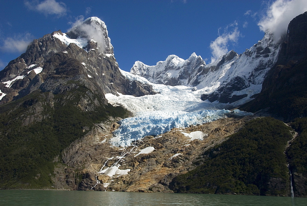 Glaciar Balmaceda (Balmaceda Glacier), Fjord Ultima Esperanza, Puerto Natales, Patagonia, Chile, South America