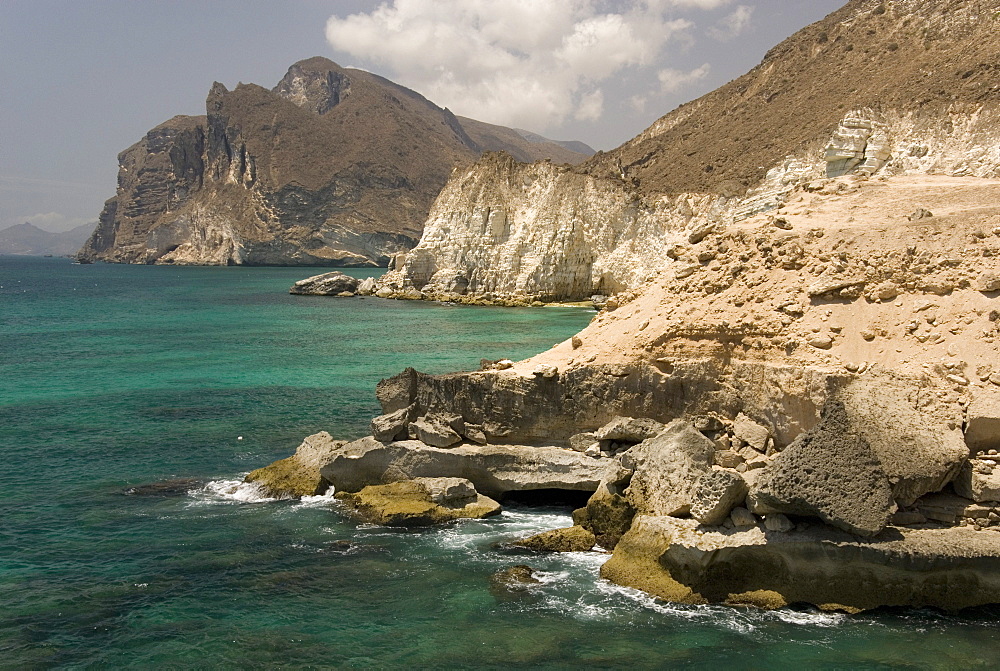 The limestone coast of southern Oman, Mughsayl, Salalah, Dhofar, Oman, Middle East 