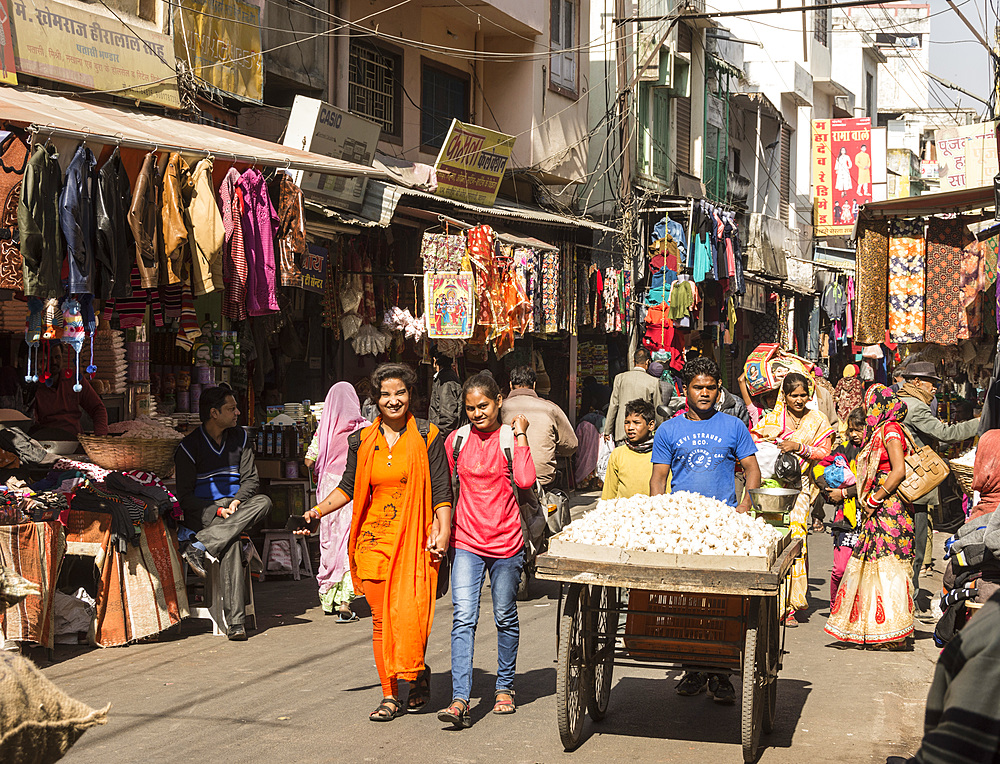 Mandi Market, Udaipur, Rajasthan, India, Asia