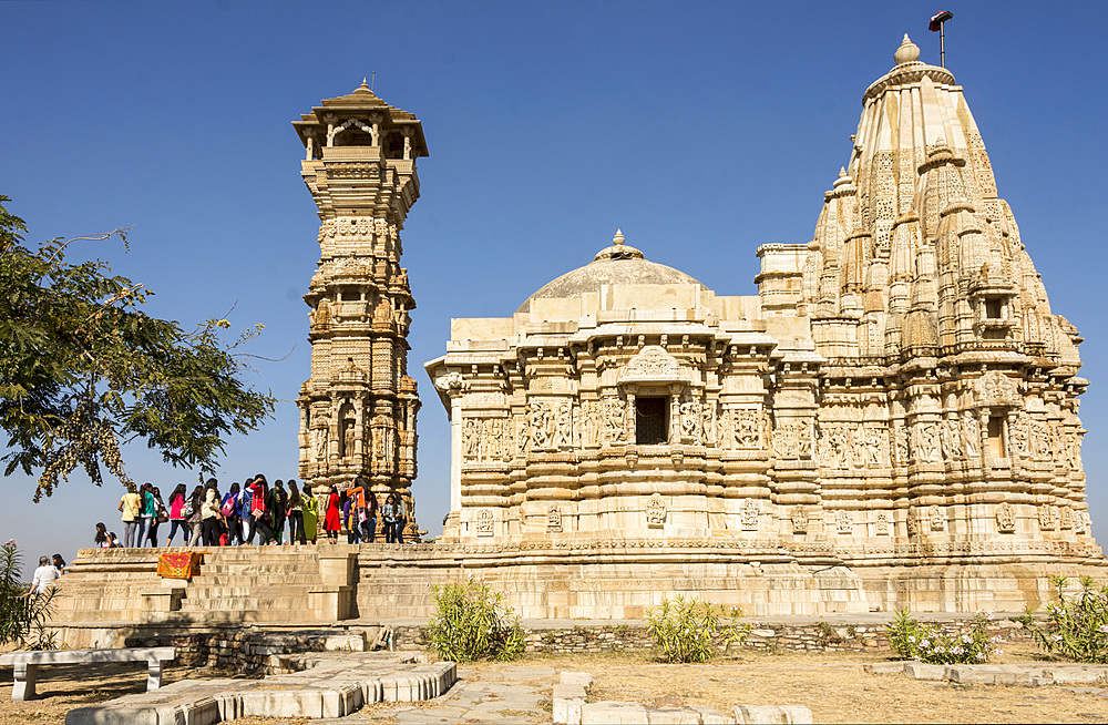 Kirti Stambha (Tower of Fame), 24m high, beside Jain temple, Chittorgarh (Fort), Chittor, Rajasthan, India, Asia