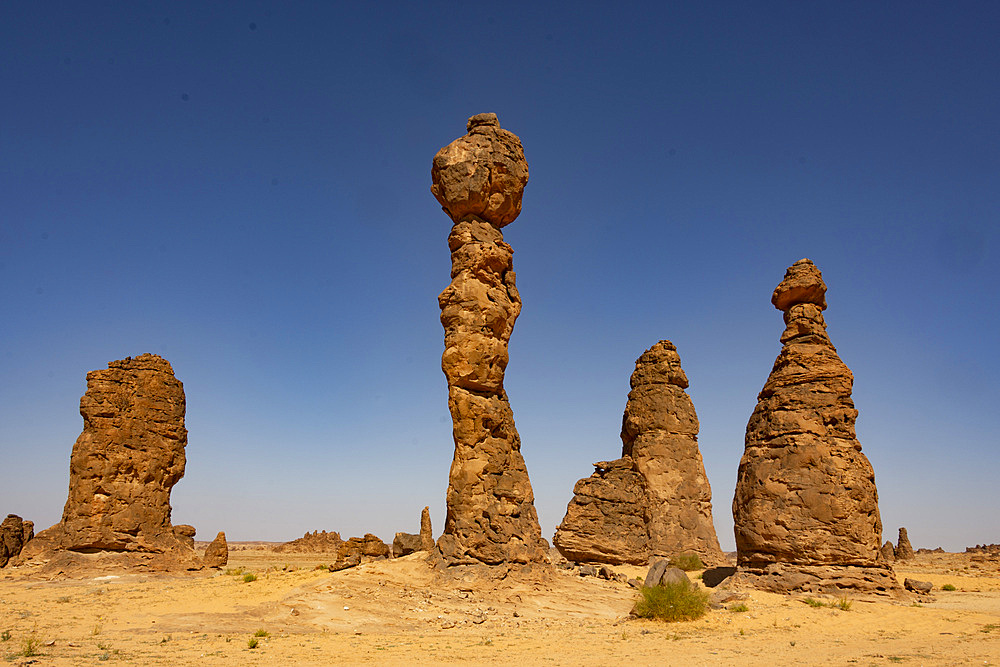 Al Gharameel, sandstone towers, near Al Ula, North West Saudi Arabia, Middle East