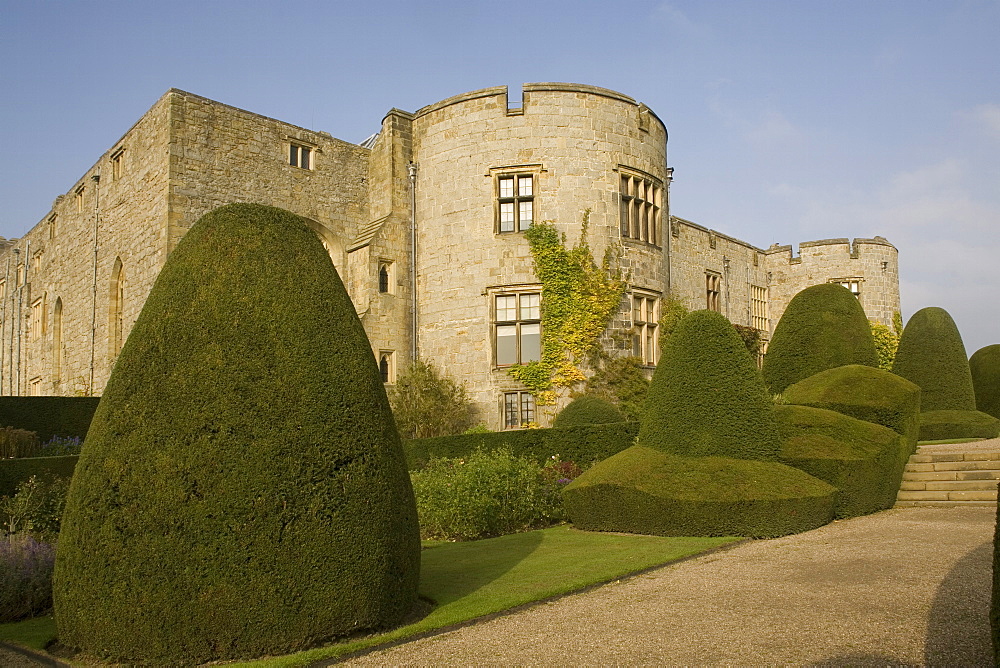 Chirk castle, with topiary, Wrexham, on the border between England and Wales, Wales, United Kingdom, Europe