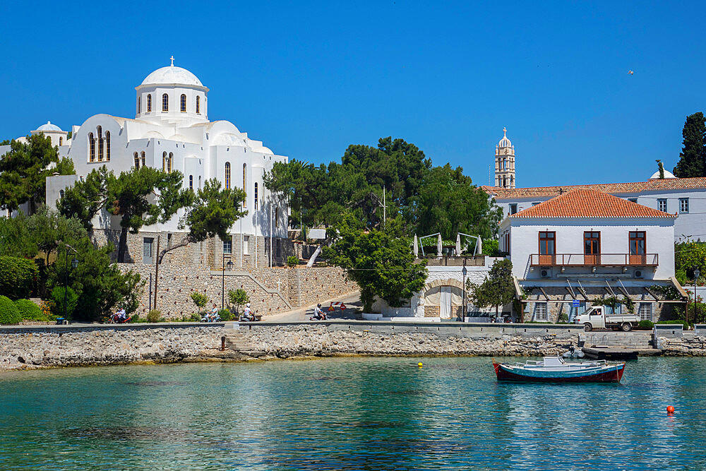 Old harbour and Church of the Three Spetses Martyrs, Spetses, Saronic islands, Greek Islands, Greece, Europe