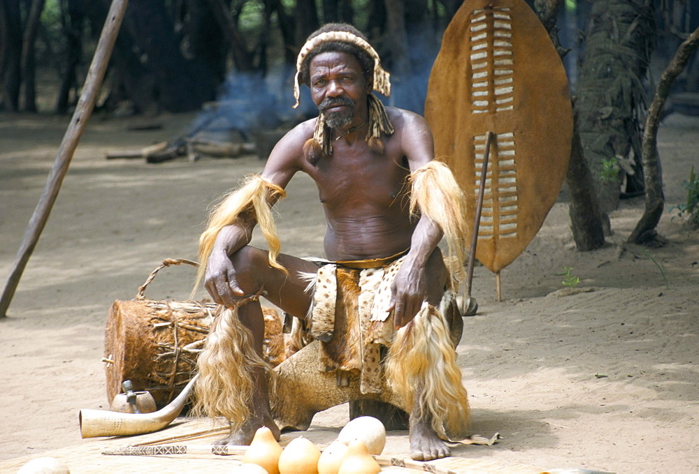 Zulu man, Zulu village, Zululand, South Africa, Africa