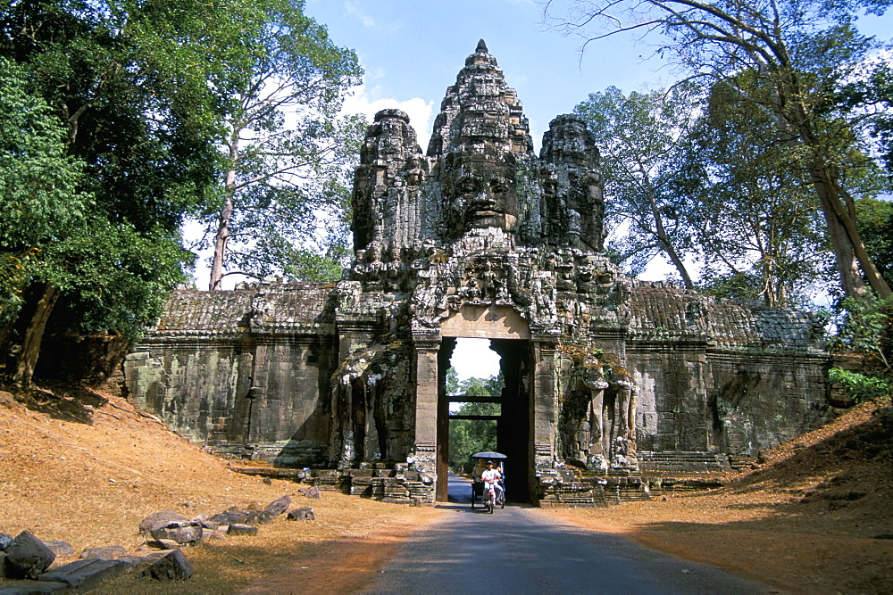 North Gate, Angkor Thom, Angkor, UNESCO World Heritage Site, Siem Reap, Cambodia, Indochina, Southeast Asia, Asia