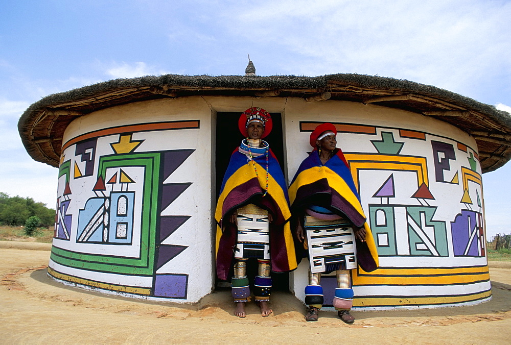 Nbelle (Ndbele) ladies outside house, Mabhoko (Weltevre) Nbelle village, South Africa, Africa