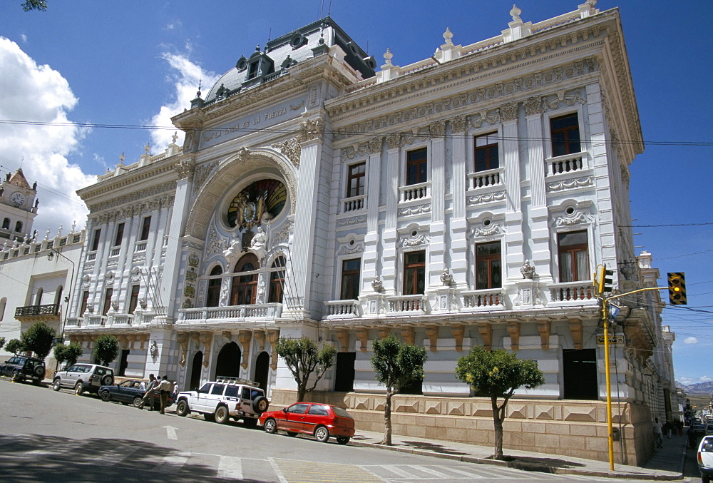 Colonial building, Plaza 25 de Mayo, Sucre, Bolivia, South America