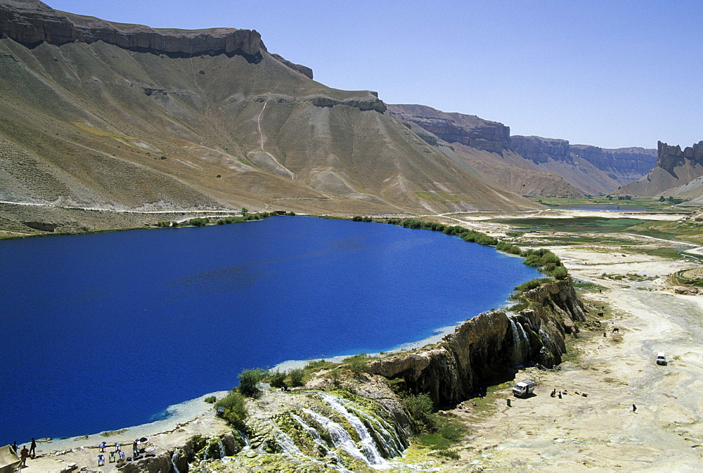 Band-i-Zulfiqar, the main lake at Band-E-Amir (Dam of the King), Afghanistan's first National Park set up in 1973 to protect the five lakes, believed by locals to have been created by the Prophet Mohammed's son-in-law Ali, making them a place of pilgrimage, Afghanistan, Asia