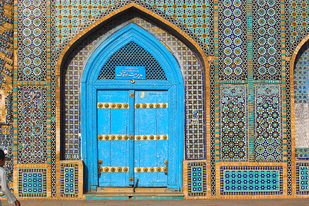 Shrine of Hazrat Ali, who was assassinated in 661, Mazar-I-Sharif, Balkh province, Afghanistan, Asia