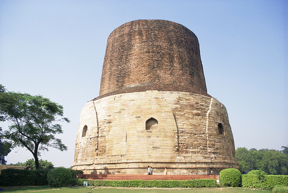 Dharmekh stupa, dating from the 5th century, Sarnath, Uttar Pradesh state, India, Asia