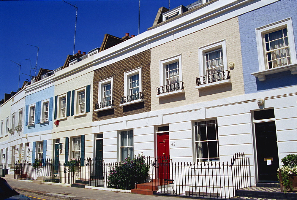 Terraced housing on Smith Terrace, Chelsea, London SW3, England, United Kingdom, Europe