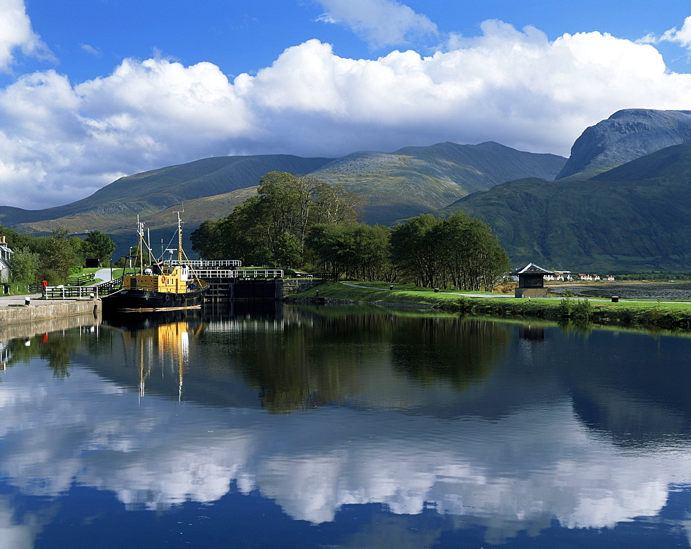 View across the Caledonian Canal to Ben Nevis and Fort William, Corpach, Highland region, Scotland, United Kingdom, Europe