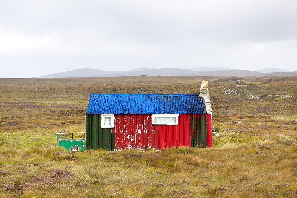 Shieling, a building once used as temporary summer accommodation by farmers while grazing their livestock on common land, off the Pentland Road, near Carloway, Isle of Lewis, Outer Hebrides, Scotland