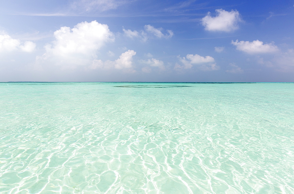 Crystal clear sea and blue sky, Coco Palm resort, Dhuni Kolhu, Baa Atoll, Republic of Maldives, Indian Ocean, Asia