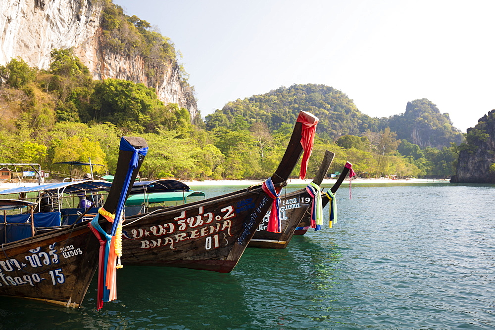 Traditional longtail boats and limestone cliffs, Hong Island, one of the Koh Hong Islands, Ao Nang, Krabi, Thailand, Southeast Asia, Asia