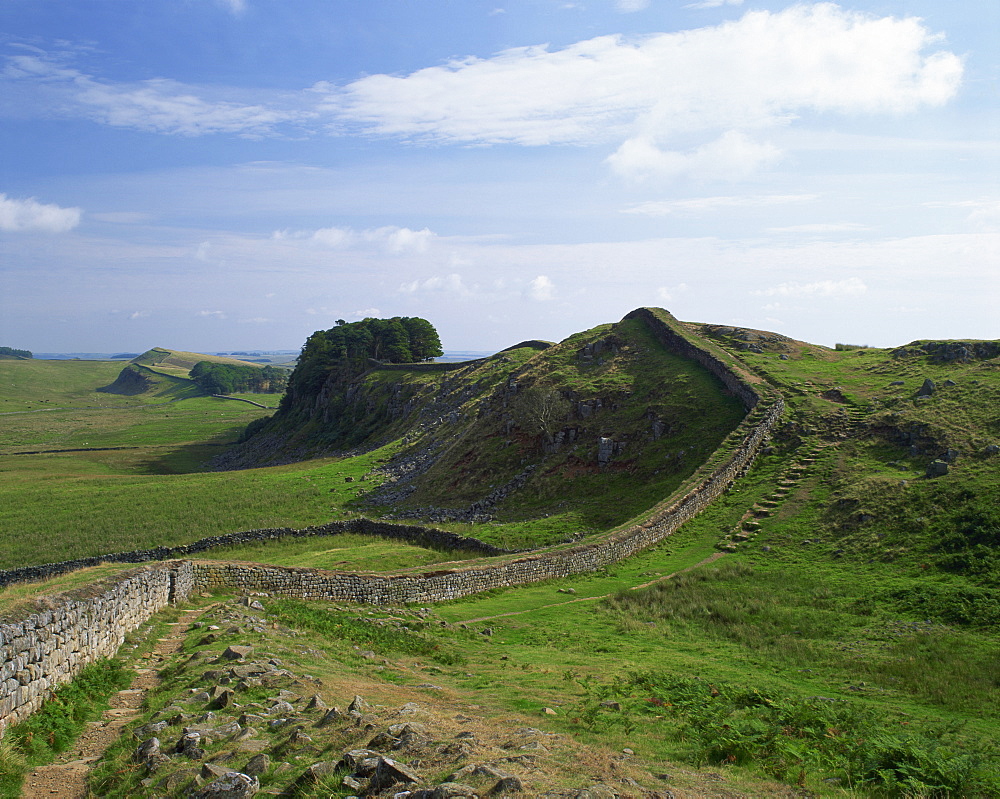 Hadrian's Wall, UNESCO World Heritage Site, Northumberland, England, United Kingdom, Europe