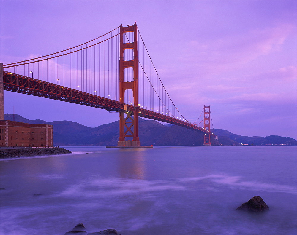 The Golden Gate Bridge, San Francisco, California, United States of America, North America