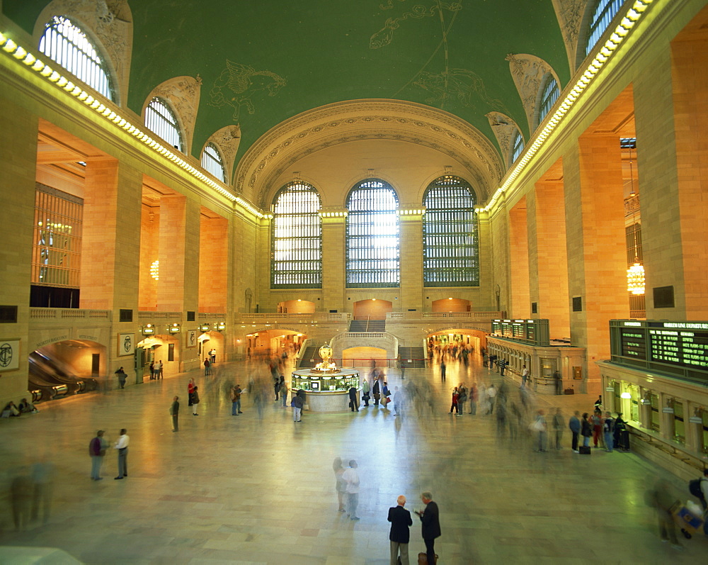 Interior of Grand Central Station, New York, United States of America, North America