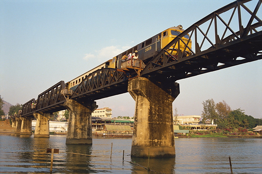 Train crossing the River Kwai Bridge at Kanchanburi in Thailand, Southeast Asia, Asia