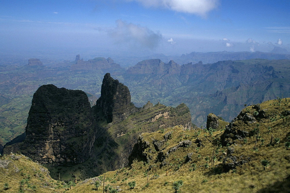 Mesas and spires of Simien Range, Simien Mountains National Park, UNESCO World Heritage Site, Ethiopia, Africa