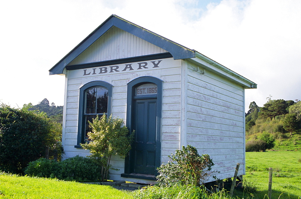 Small working country library, near Dargaville, Northland, North Island, New Zealand, Pacific